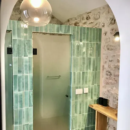 Apartment Historic Stone Loft - Zf
