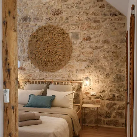 Historic Stone Loft - Zf *