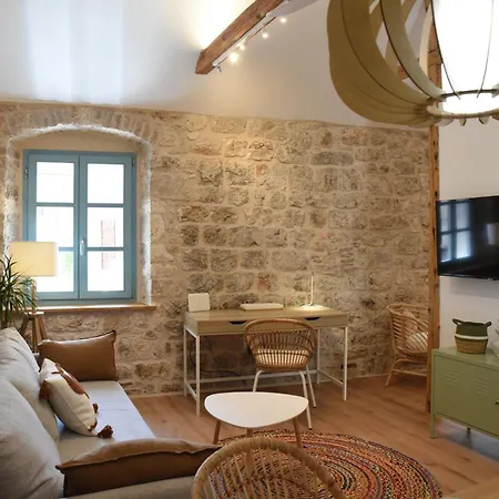Apartment Historic Stone Loft - Zf Stari Grad (Hvar)